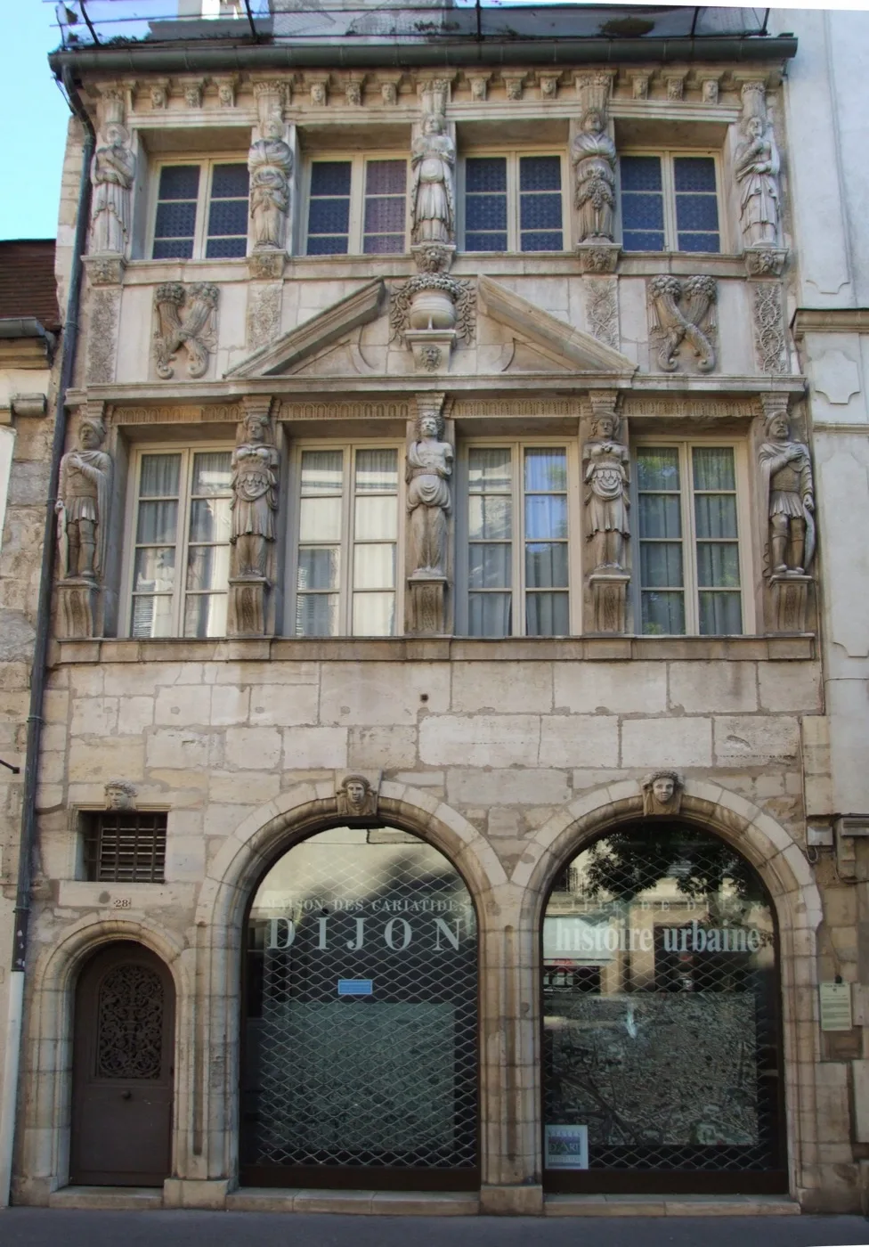 maison des Cariatides